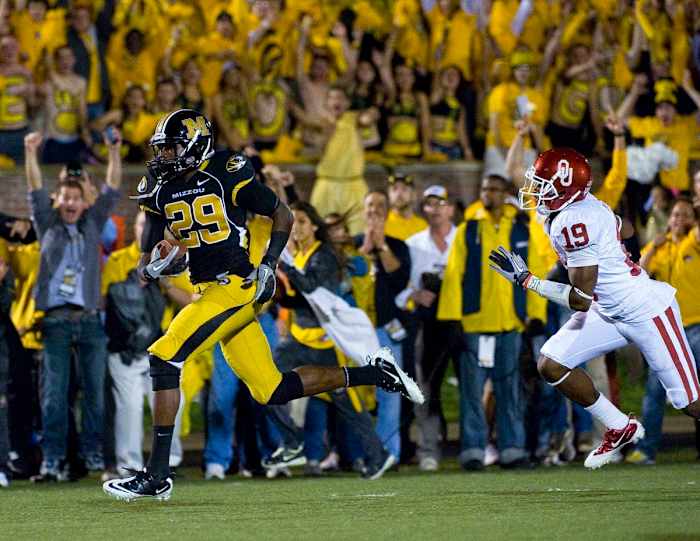 Missouri Tigers wide receiver Jerrell Jackson (29) scores a touchdown against the Oklahoma Sooners during the second half at Faurot Field at Memorial Stadium.
